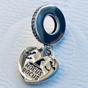 Pandora Hocus Pocus Charm